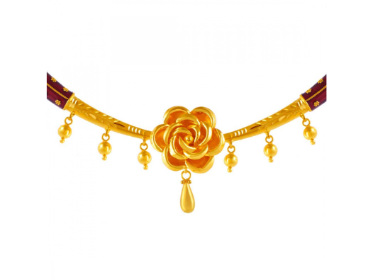 22k Flower Shaped Choker Necklace With A Dash Of Maroon Design. Fashion